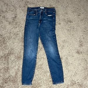 Frame Denim Le High Skinny Crop Jeans Size 30 mid wash
